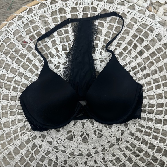 Victoria’s Secret Pink Bra Bundle Size 32D - Picture 2 of 9